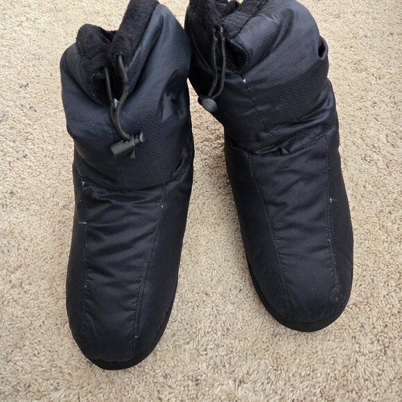 Woman's REI Down Slipper Booties - Size Large - Picture 1 of 2